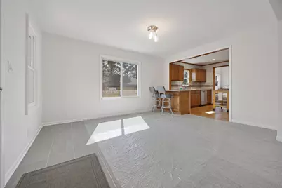 2114 Eshcol Avenue, Zion, IL 60099 - Photo 7