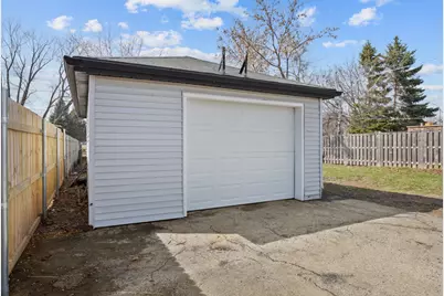 2114 Eshcol Avenue, Zion, IL 60099 - Photo 27