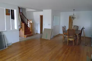 8524 N Ottawa Ave, Niles, IL 60714 - Photo 5