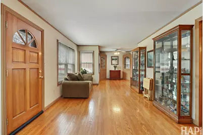 911 Elmdale Road, Glenview, IL 60025 - Photo 3