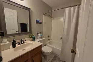 2791 Green Bridge Ct, Schaumburg, IL 60194 - Photo 9