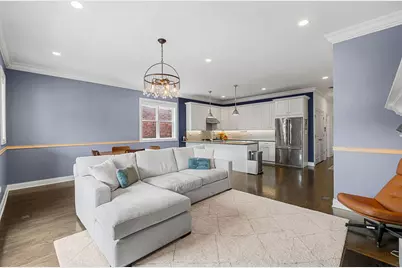 3046 N Clybourn Avenue #2, Chicago, IL 60618 - Photo 3