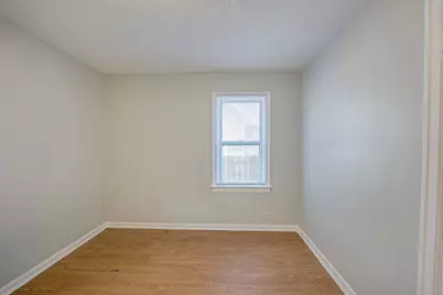 2208 Fremont Street, Rockford, IL 61103 - Photo 9