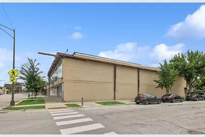 3451 W Peterson Avenue, Chicago, IL 60659 - Photo 3