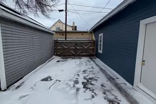 309 Griswold St, Elgin, IL 60123 - Photo 19