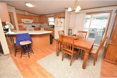 5634 Buttercup Lane, Machesney Park, IL 61115 - Photo 9