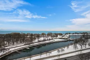 3530 N Lake Shore Dr, Chicago, IL 60657 - Photo 33