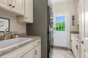 103 Equestrian Way, Hawthorn Woods, IL 60047 - Photo 23