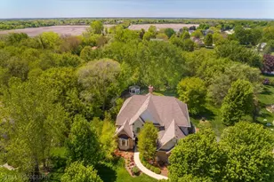 103 Equestrian Way, Hawthorn Woods, IL 60047 - Photo 5