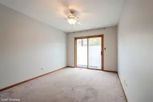 7411 N Claremont Ave, Chicago, IL 60645 - Photo 9