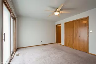 7411 N Claremont Ave, Chicago, IL 60645 - Photo 7