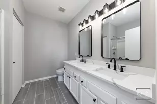 721 S Wellston Ln, Romeoville, IL 60446 - Photo 27