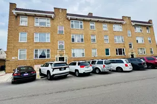 2245 S 49th Ave, Cicero, IL 60804 - Photo 1