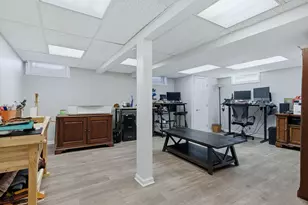 740 Prairie Ave, Naperville, IL 60540 - Photo 17