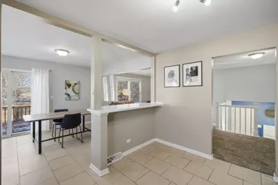 766 Michigan Avenue, South Elgin, IL 60177 - Photo 7
