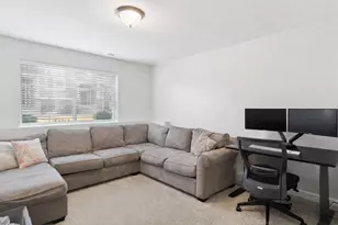 449 Ashley Ave, La Grange, IL 60525 - Photo 17