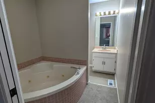 6237 Michael Ln, Matteson, IL 60443 - Photo 15