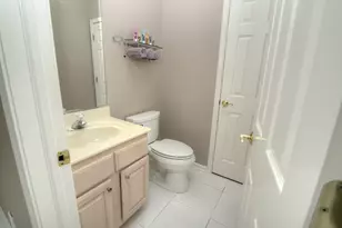 909 Hampton Dr, Carol Stream, IL 60188 - Photo 21