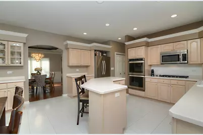 909 Hampton Drive, Carol Stream, IL 60188 - Photo 17