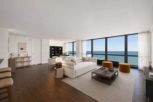 910 N Lake Shore Dr, Chicago, IL 60611 - Photo 3