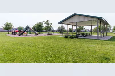 841 Pond Brook Avenue, Malta, IL 60150 - Photo 15