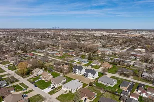 10225 S 81st Ct, Palos Hills, IL 60465 - Photo 27