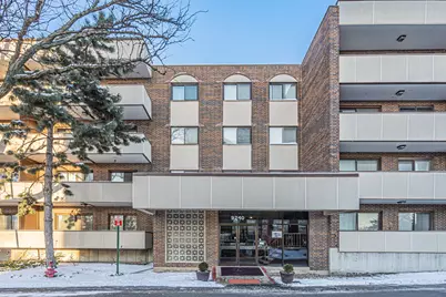 9240 Gross Point Road #410, Skokie, IL 60077 - Photo 1