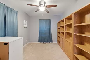 10 S Grant St, North Aurora, IL 60542 - Photo 9