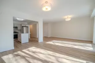 2740 W Farragut Ave, Chicago, IL 60625 - Photo 5