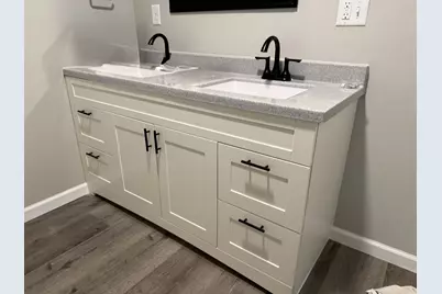 331 W Lincoln Street, Utica, IL 61373 - Photo 17