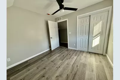 331 W Lincoln Street, Utica, IL 61373 - Photo 15