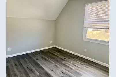 331 W Lincoln Street, Utica, IL 61373 - Photo 21