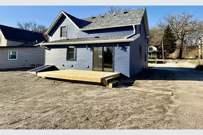 331 W Lincoln Street, Utica, IL 61373 - Photo 3