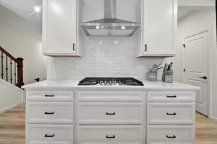 12740 South Nicholas Dr, Plainfield, IL 60585 - Photo 7