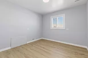 1455 Erie St, Elgin, IL 60123 - Photo 27