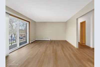 27 S Waiola Avenue #302, La Grange, IL 60525 - Photo 5