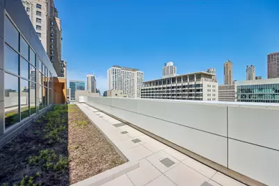 160 E Illinois Street #1704, Chicago, IL 60611 - Photo 21