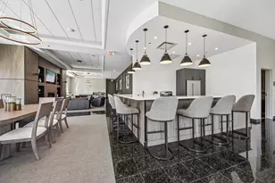 160 E Illinois St, Chicago, IL 60611 - Photo 17