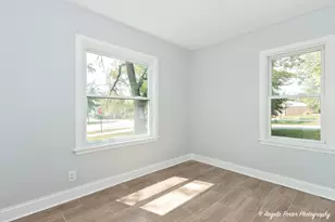 1501 Round Lake Dr, Round Lake Beach, IL 60073 - Photo 11