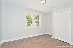 1501 Round Lake Dr, Round Lake Beach, IL 60073 - Photo 9