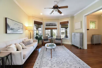 704 S Elmwood Avenue, Oak Park, IL 60304 - Photo 11