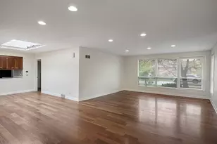 9200 Kedvale Ave, Skokie, IL 60076 - Photo 3
