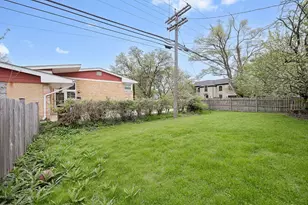 9200 Kedvale Ave, Skokie, IL 60076 - Photo 17