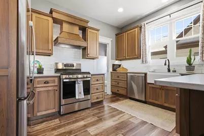 616 E Madison Street, Pontiac, IL 61764 - Photo 11