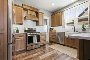 616 E Madison St, Pontiac, IL 61764 - Photo 11