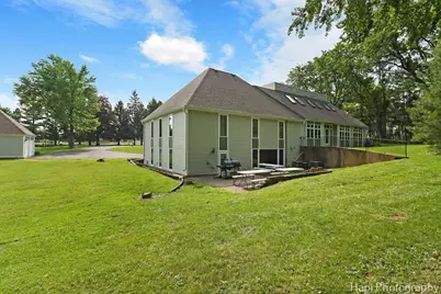 5603 Bull Valley Road, McHenry, IL 60050 - Photo 5