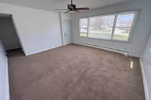 28W625 Lester St, West Chicago, IL 60185 - Photo 9