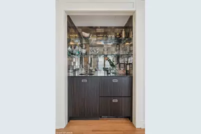 [Address not provided], Chicago, IL 60611 - Photo 17