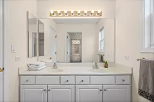 2188 Avalon Dr, Buffalo Grove, IL 60089 - Photo 19