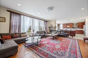 2188 Avalon Dr, Buffalo Grove, IL 60089 - Photo 11